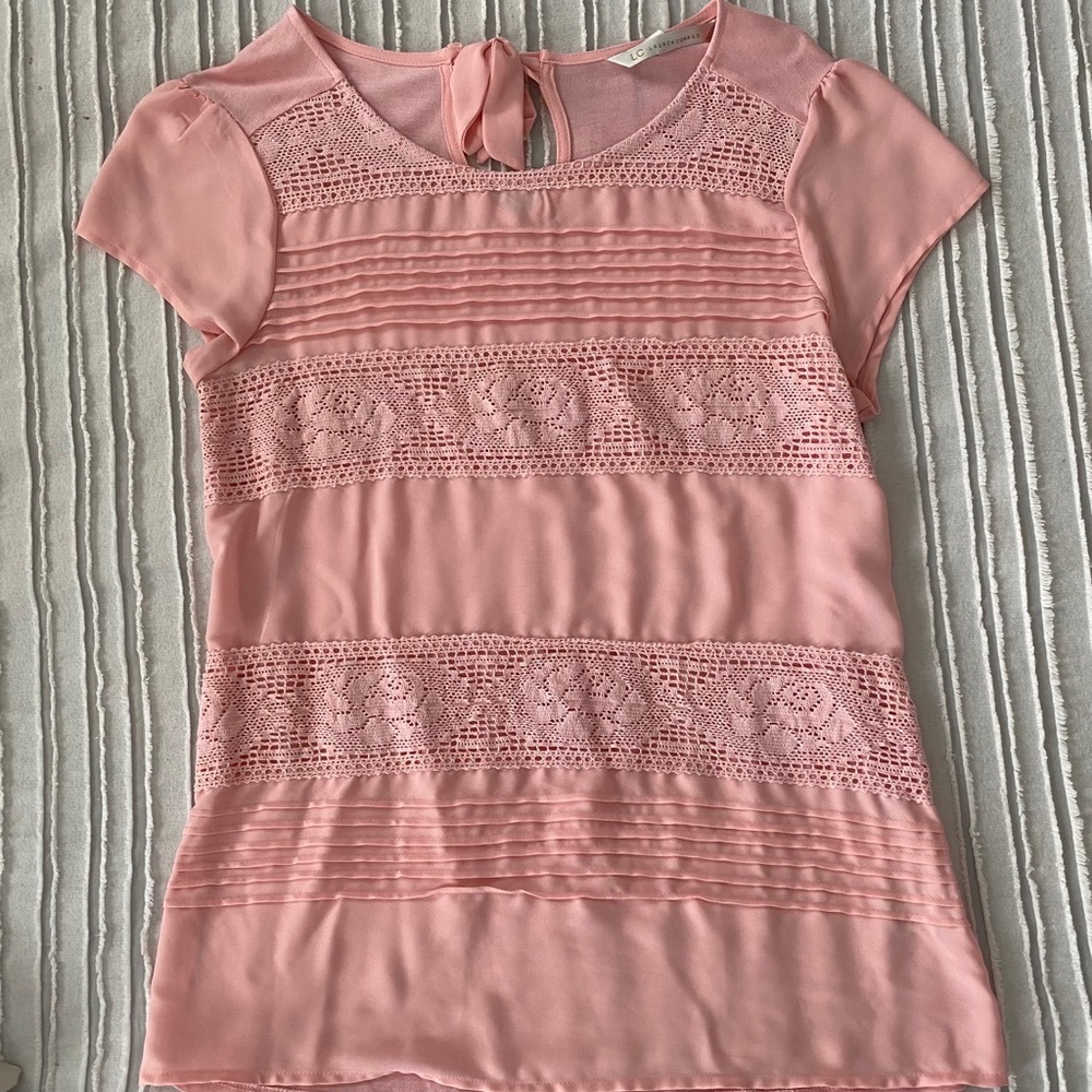 Lauren Conrad Blouse 👚